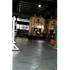 董浜利來(lái)汽車配件廠 招聘要求：男工18～45！女工40以內(nèi)少量