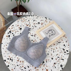 泰國(guó)乳膠內(nèi)衣聚攏蕾絲乳膠少女文胸一片無痕式高彈面料聚攏水滴杯